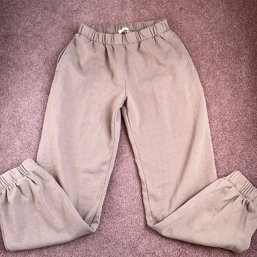Brandy Melville Rosa Sweatpants